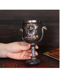 Викингска чаша бокал за вино триизмерна